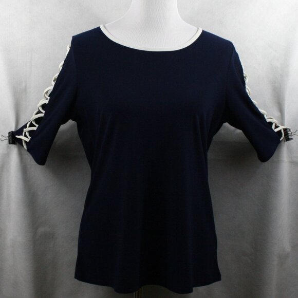 89th + MADISON Navy Blue w/ White Piping Poly Blend Stretch Blouse SZ M EUC - Picture 1 of 9